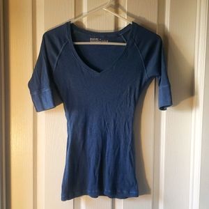 Massimo ribbed v-neck shirt